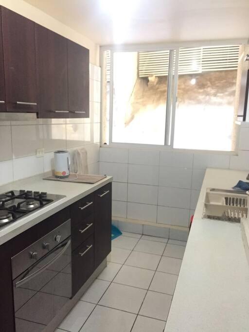 Grande Departamento, Frente Al Mar, Equipado. *