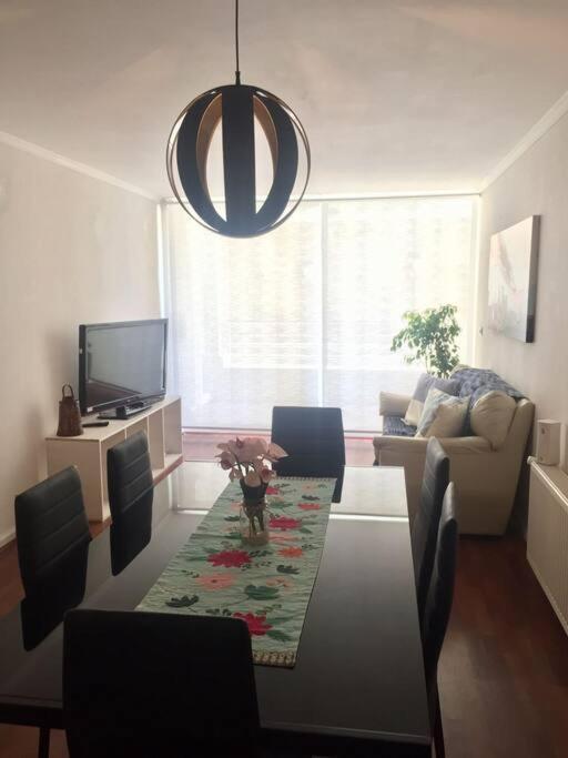 Grande Departamento, Frente Al Mar, Equipado. Appartamento Valparaíso